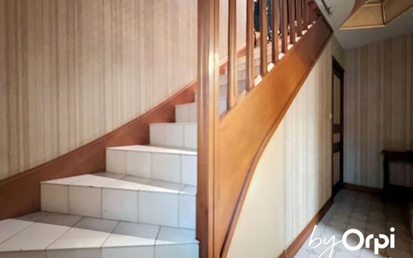 Maison à vendre    5 pièces •  Montaigut