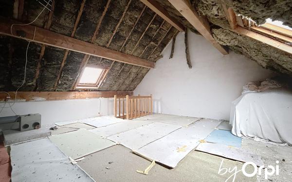 Maison à vendre    5 pièces •  Montaigut