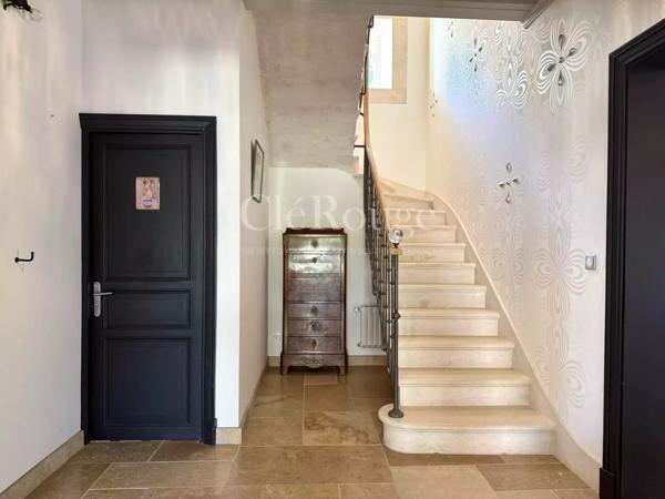 10 minutes de Marmande — Demeure du XVIIe siècle restaurée avec second logis, piscine et pigeonnier