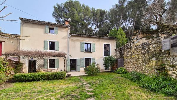 BARBENTANE - Maison de village rénovée 140 m2