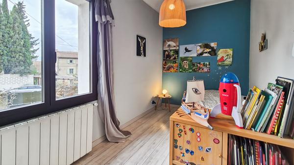 BARBENTANE - Maison de village rénovée 140 m2