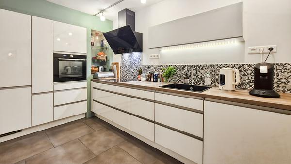 BARBENTANE - Maison de village rénovée 140 m2