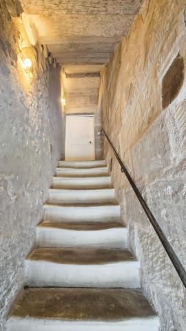 BARBENTANE - Maison de village rénovée 140 m2