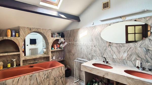 Maison avec fort potentiel – Sous-sol intégral – Combles aménageables