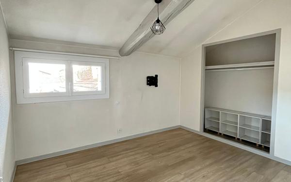 Appartement à louer    2 pièces • 42 m2 Mont-de-Marsan