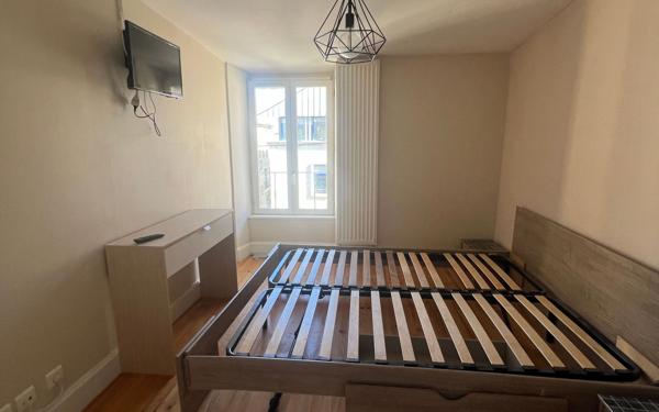 Appartement à louer    4 pièces •  La Voulte-sur-Rhône