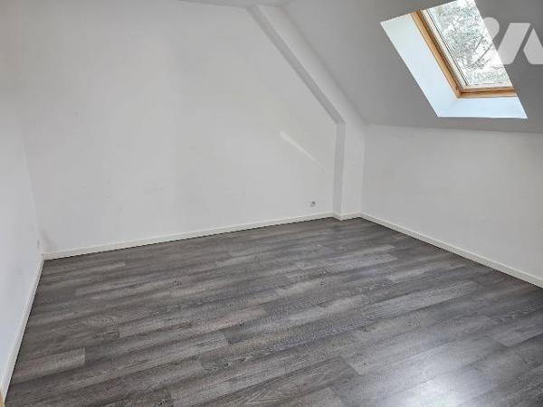 Saint-Coulomb, secteur de Tannée, au calme, proche plage Anse Duguesclin, maison de 2011, lumin...