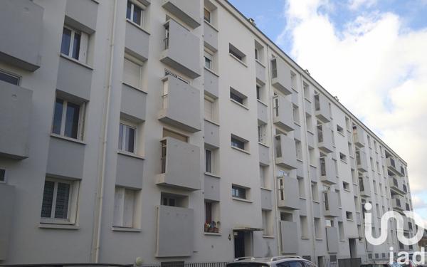 Appartement 3 pièces de 63 m² à Guingamp (22200)