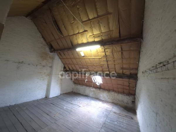 Maison de ville spacieuse - CENTRE VILLE