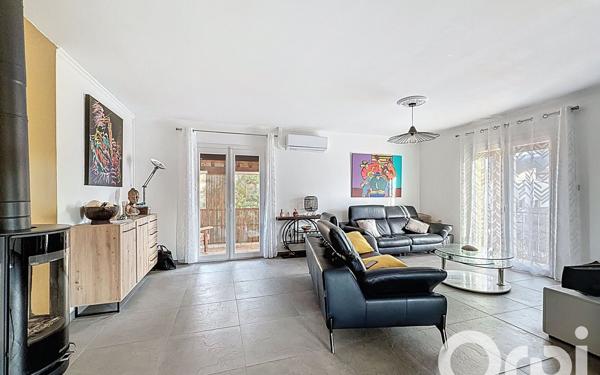 Maison à vendre    3 pièces • 96 m2 Saint-Génis-des-Fontaines