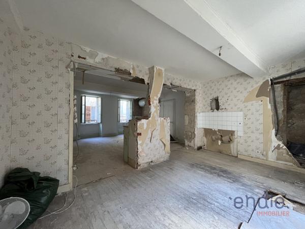 Appartement de 2 pièces (46,68 m² Carrez) à vendre à GRAY