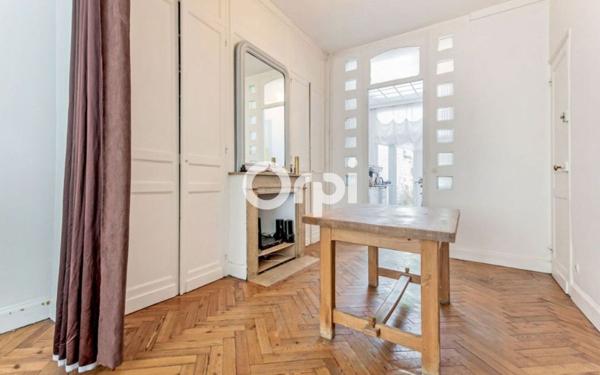 Appartement à vendre    1 pièce • 52 m2 Lille