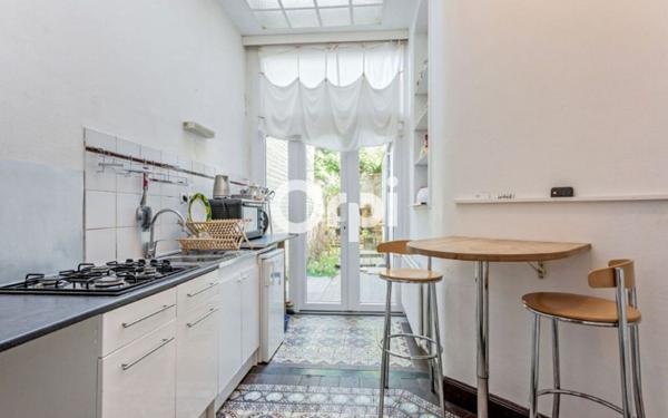 Appartement à vendre    1 pièce • 52 m2 Lille