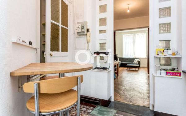 Appartement à vendre    1 pièce • 52 m2 Lille