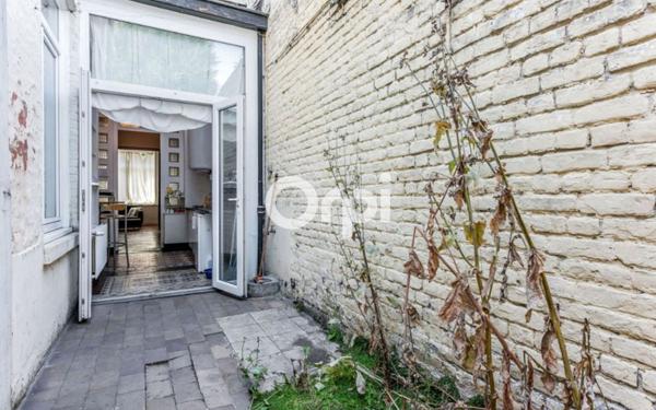 Appartement à vendre    1 pièce • 52 m2 Lille