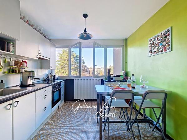 Joli T2 cosy lumineux proche commerces transports