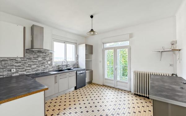 Maison à vendre    5 pièces • 119 m2 Boulazac