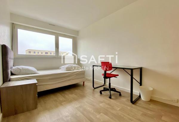 Grand appartement T6 de 103 m², idéal pour la colocation ou une famille