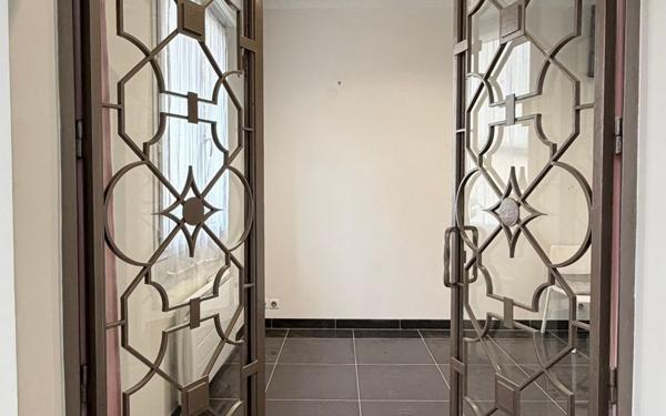 Maison à vendre    6 pièces • 170 m2 Neuilly-Plaisance