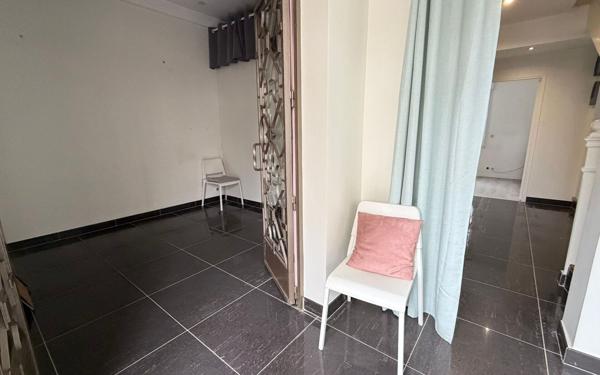 Maison à vendre    6 pièces • 170 m2 Neuilly-Plaisance