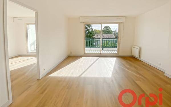 Appartement à louer    2 pièces • 49 m2 Cambo-les-Bains