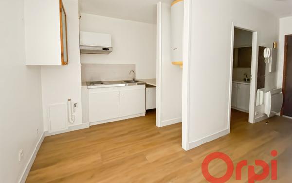 Appartement à louer    2 pièces • 49 m2 Cambo-les-Bains