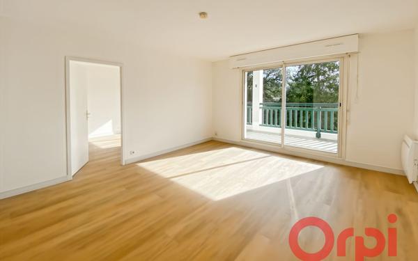 Appartement à louer    2 pièces • 49 m2 Cambo-les-Bains