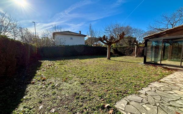 Maison à vendre    4 pièces •  Toulouse