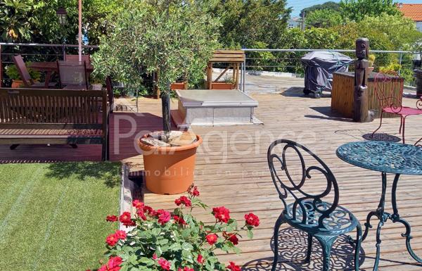 Appartement T4 - Grande terrasse - Centre-ville