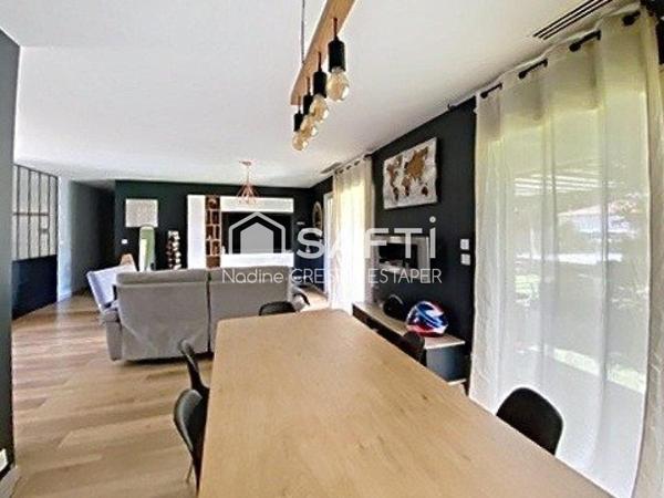 Montauban (bas-Pays) belle maison contemporaine d'environ 113 m2  avec piscine – Confort et tranquillité au rendez-vous !