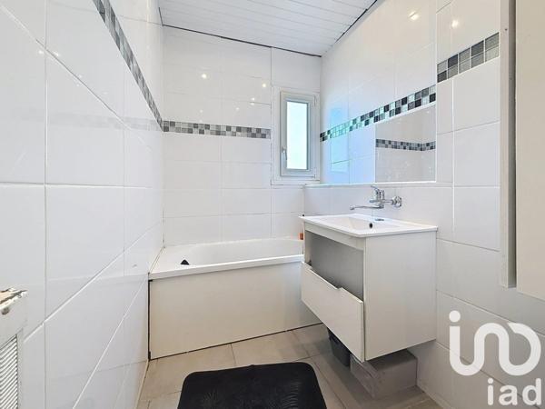 Appartement 3 pièces de 66 m² à Le Pont-de-Claix (38800)