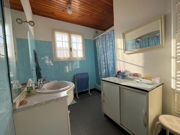 Maison à rénover - Proche du port de la Cotiniére