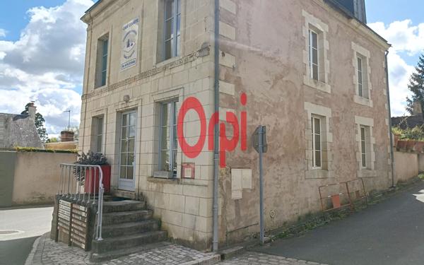 Maison à vendre    7 pièces •  Troo