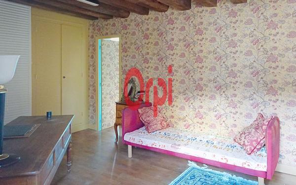 Maison à vendre    7 pièces •  Troo