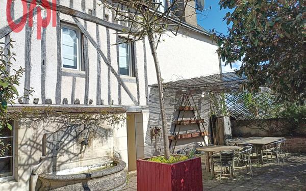 Maison à vendre    7 pièces •  Troo