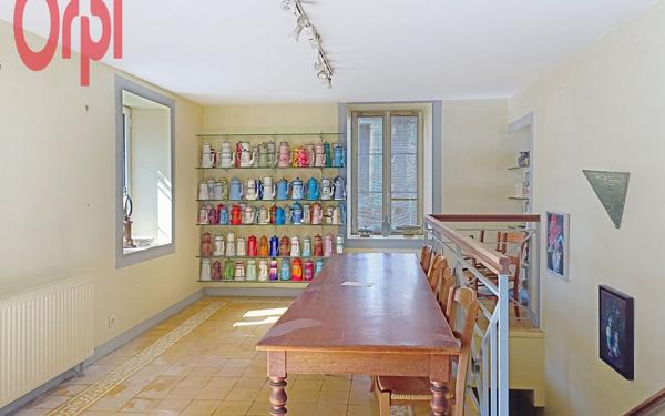 Maison à vendre    7 pièces •  Troo