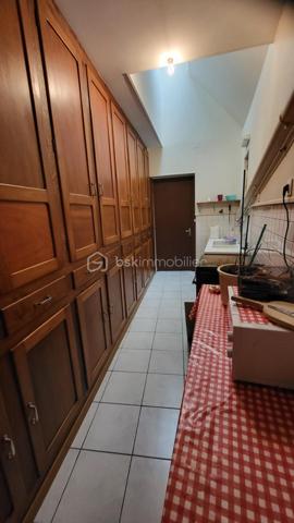 Maison de village de 200 m²