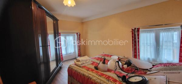 Maison de village de 200 m²