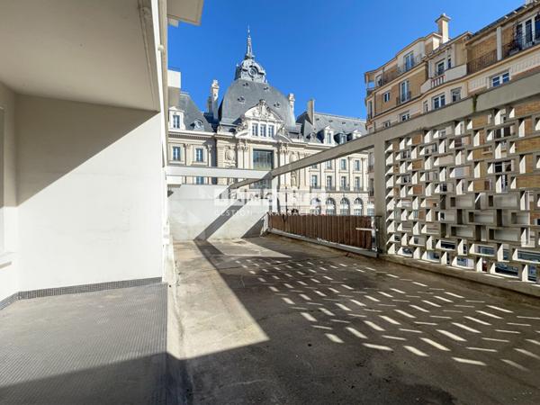 Appartement à vendre 4 pièces - 97 m²