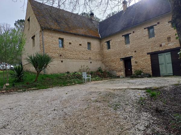 Maison Familiale avec gîte et piscine