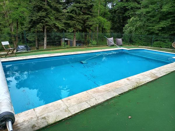 Maison Familiale avec gîte et piscine