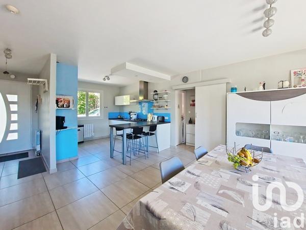 Maison à vendre 7 pièces 135 m² Chavanoz