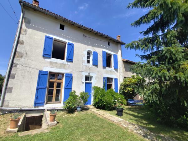 Joli cottage de 3 chambres avec grand jardin et grange, près de Civray