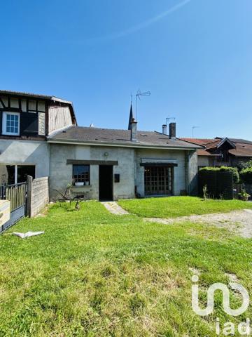 Maison de village 5 pièces de 154 m² à Falaise (08400)