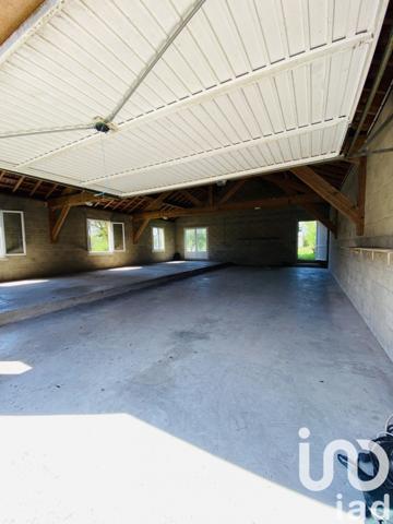 Maison de village 5 pièces de 154 m² à Falaise (08400)