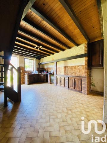 Maison de village 5 pièces de 154 m² à Falaise (08400)