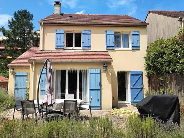 Vente                                                      Maison
                        
                     5 pièces                      98 m2                     à Draveil