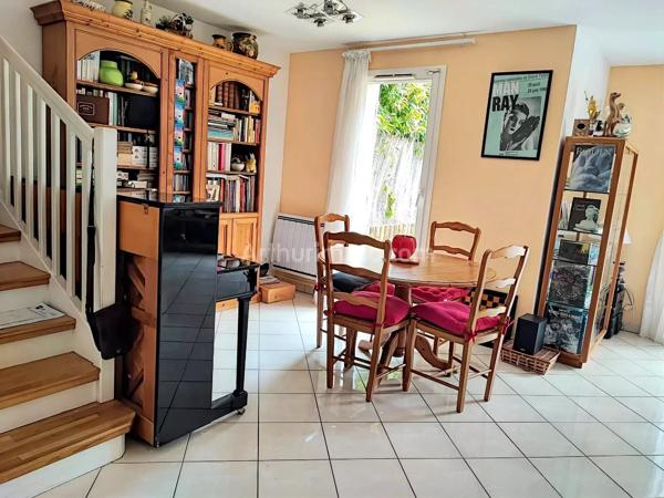 Vente                                                      Maison
                        
                     5 pièces                      98 m2                     à Draveil