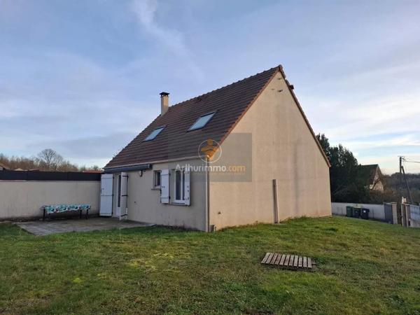 Vente                                                      Maison
                        
                     5 pièces                      102 m2                     à Pommeuse