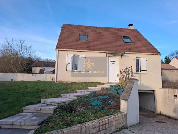 Vente                                                      Maison
                        
                     5 pièces                      102 m2                     à Pommeuse